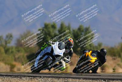 media/Nov-06-2022-SoCal Trackdays (Sun) [[208d2ccc26]]/Turn 7 Set 2 (1050am)/